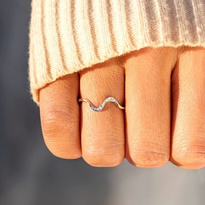 925 Sterling Silver Inlaid Zircon Wave Shape Ring